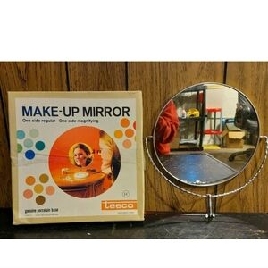 Teeco Silver Dual-Sided Make-Up Mirror Vintage 1968 60s Original Box Base Missin